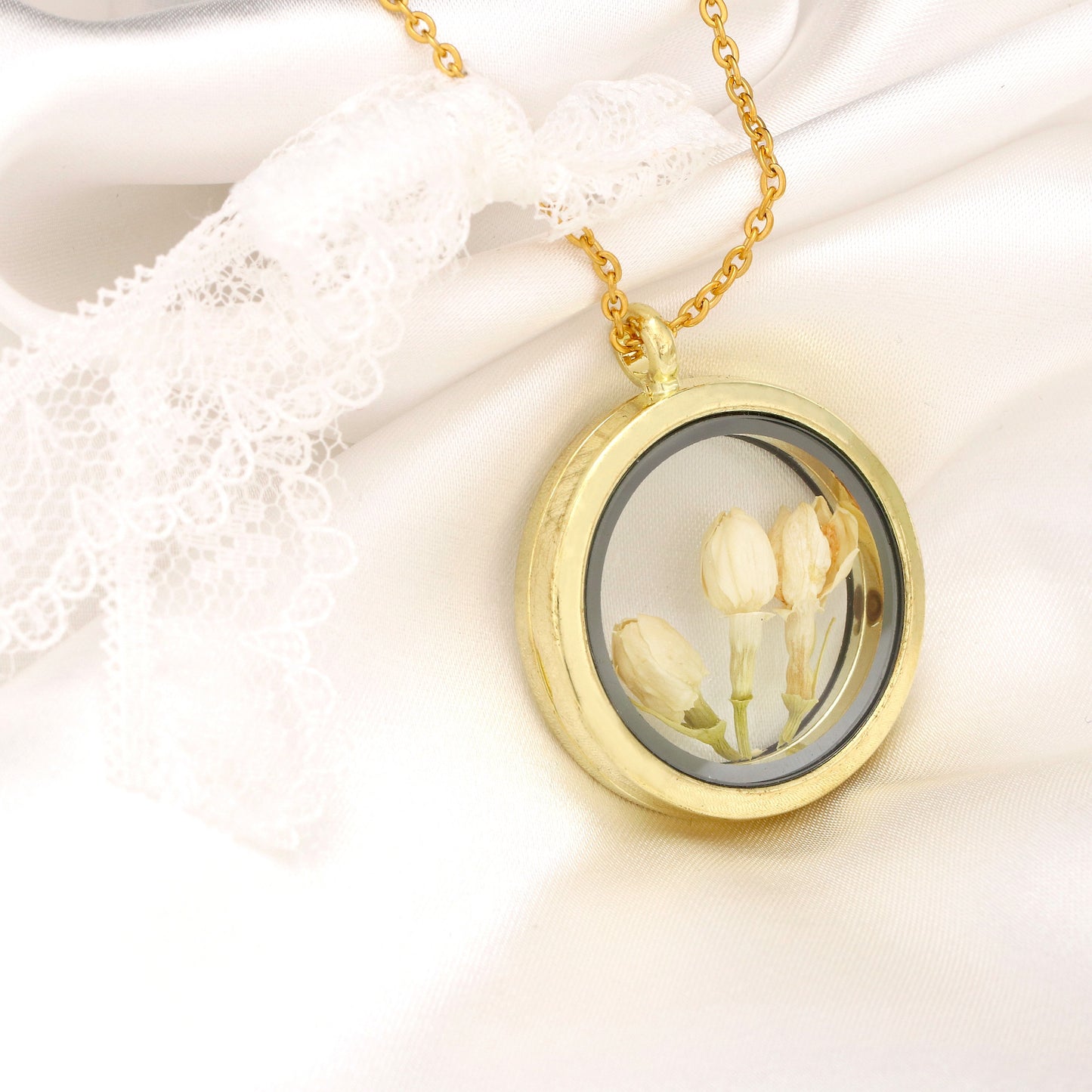 Véritable chaîne de médaillon de Yasmine Blossoms - VIK-69