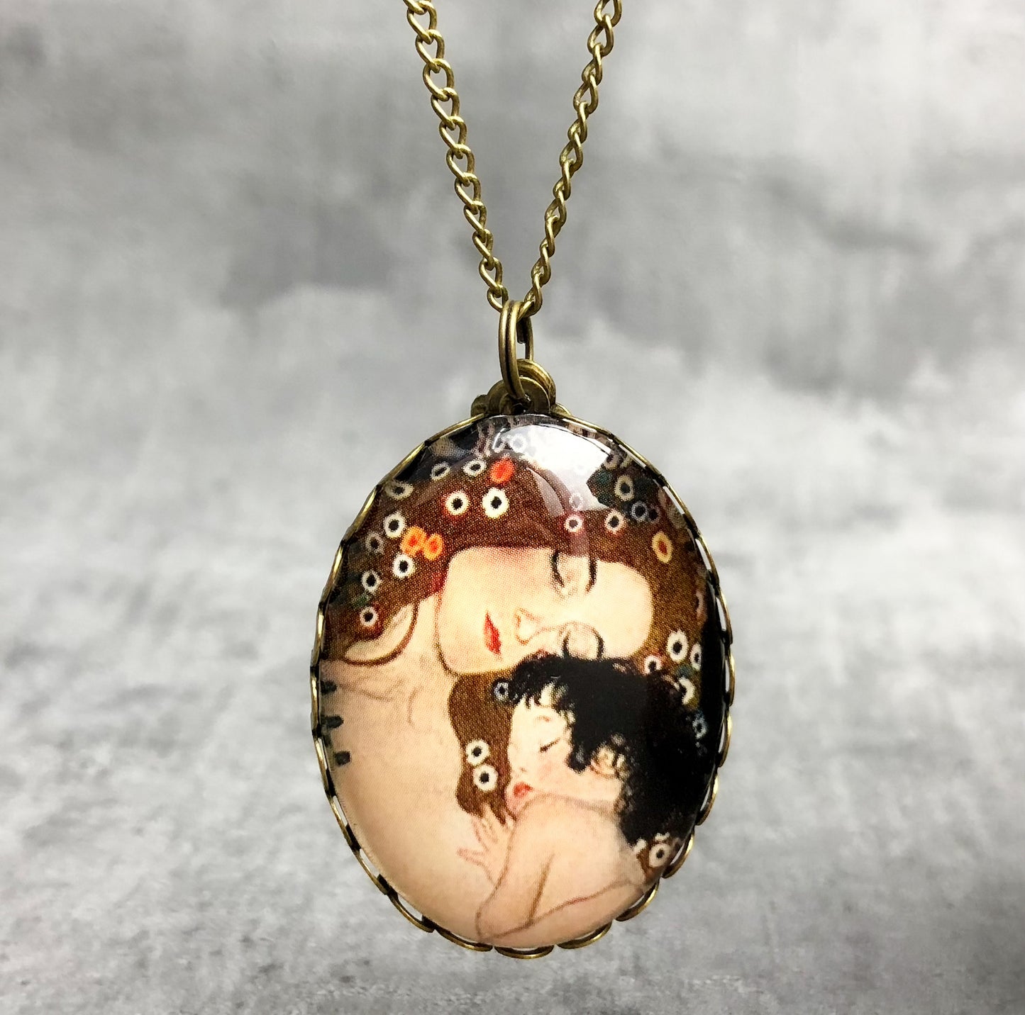 Mère amour par klimt bronze chaîne