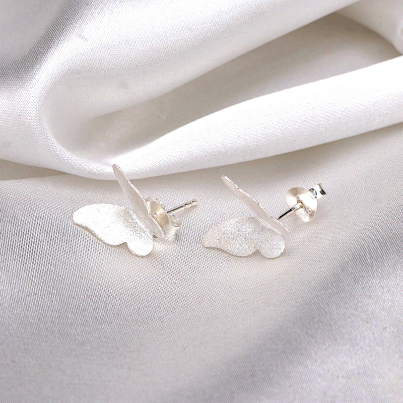 Boucles d'oreilles mini papillons - Boucles d'oreilles en argent sterling minimaliste 925 - EAR925-73