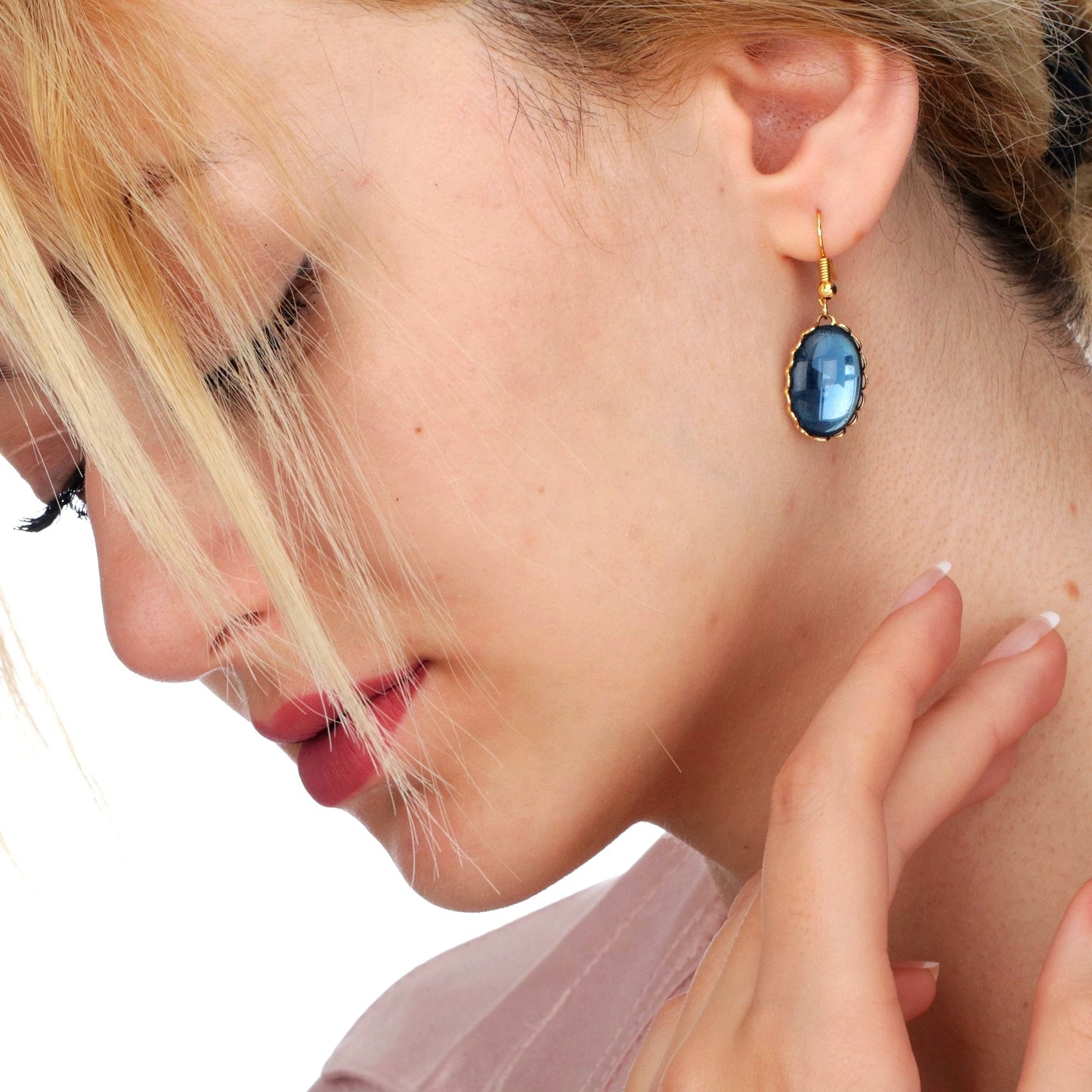 Boucles d'oreilles brillantes bleues - bijoux plaqués or dans le style vintage - VinoHR-65