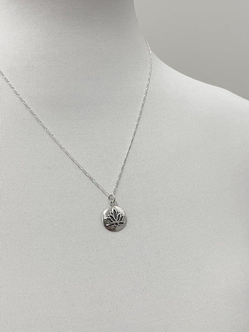 Lotus Anhänger Halskette - 925 Sterling Silber - K925-31