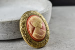 Kamee baroque dame broche dans un style vintage - orange